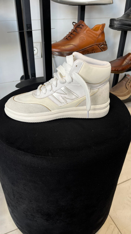 کتانی ساقدار دخترانه و زنانه برند نیو بالانس NEW BALANCE